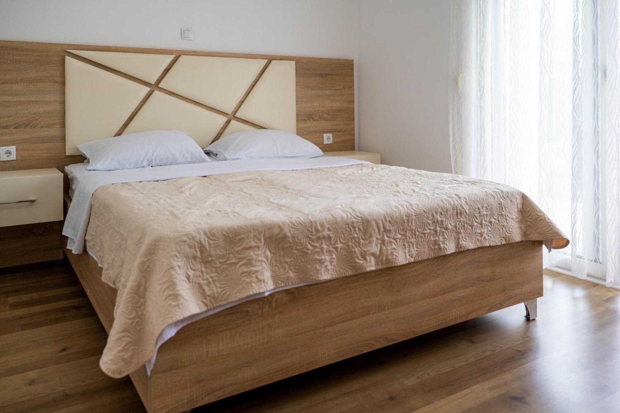 Apartments Rudaj Ulcinj Exterior photo